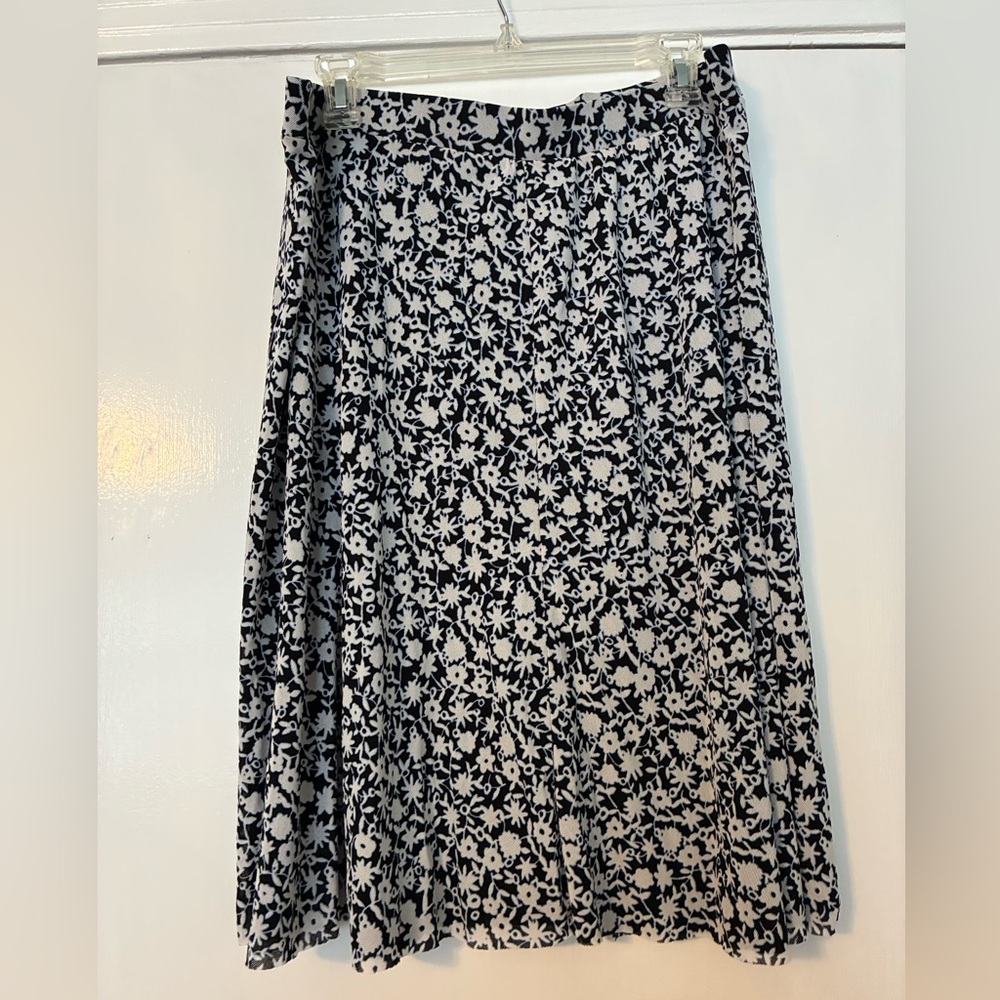 Sigrid Olsen Black and White Floral A-Line Skirt
